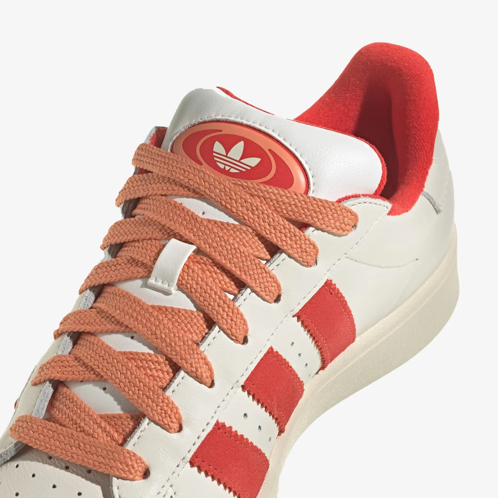 Adidas Originals | CAMPUS 00S  { OFF WHITE/RED/PRELOVED RED