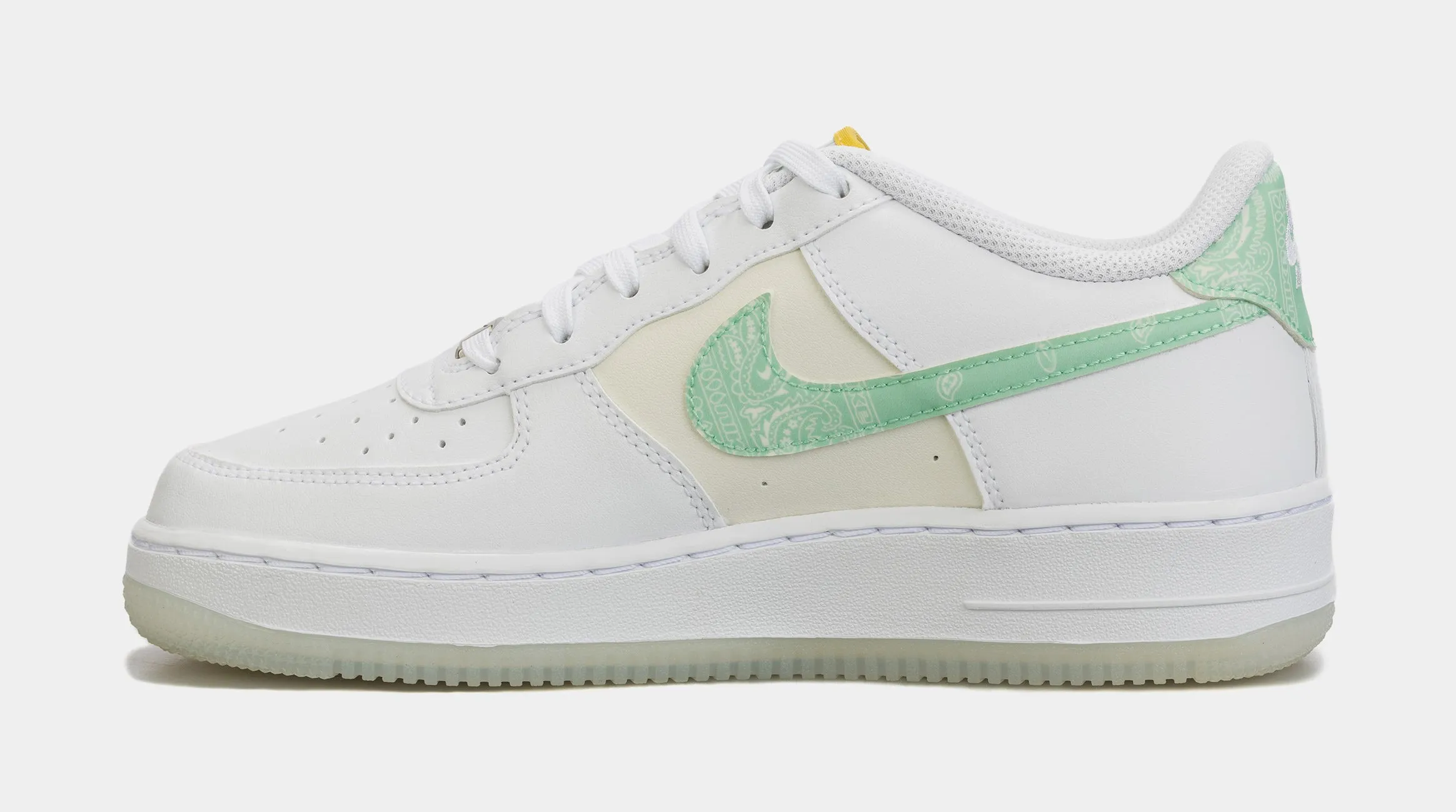 Air Force 1 LV8 Grade School Lifestyle Shoes (White/Green)