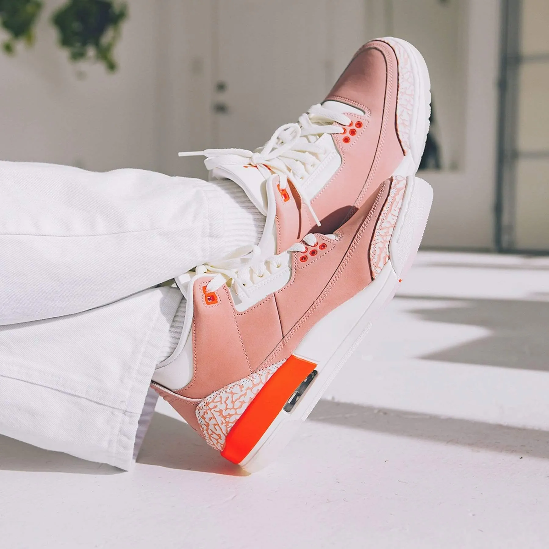 Air Jordan 3 Retro Wmns 'Rust Pink'