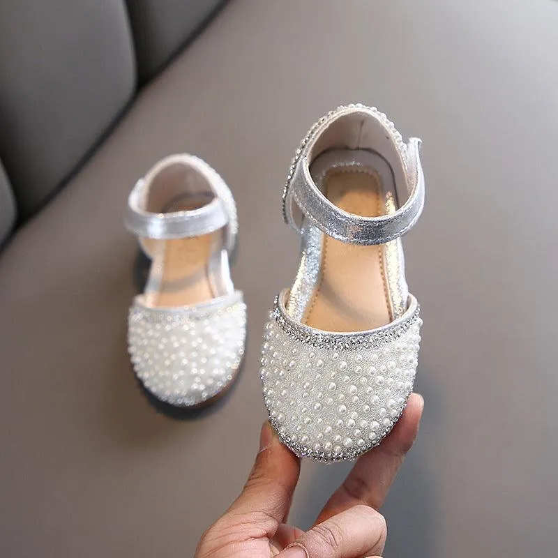 Elegant Princess Pearl Shoes Sparkling Pearl Shoes for Both Special Occasions and Everyday Wear