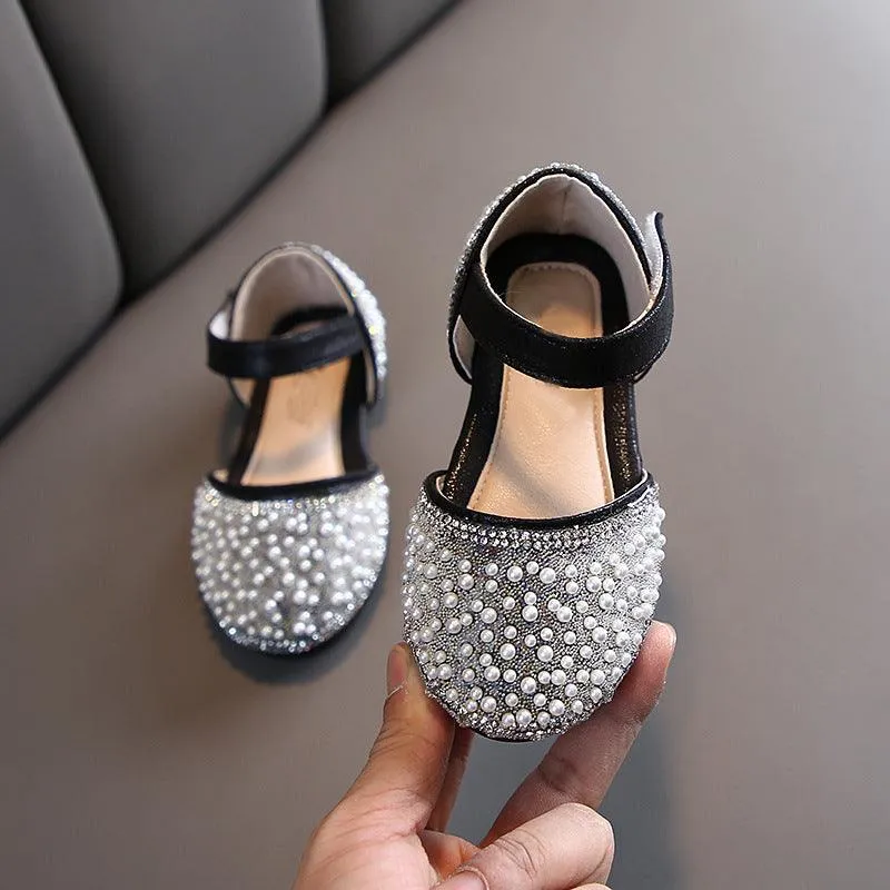 Elegant Princess Pearl Shoes Sparkling Pearl Shoes for Both Special Occasions and Everyday Wear