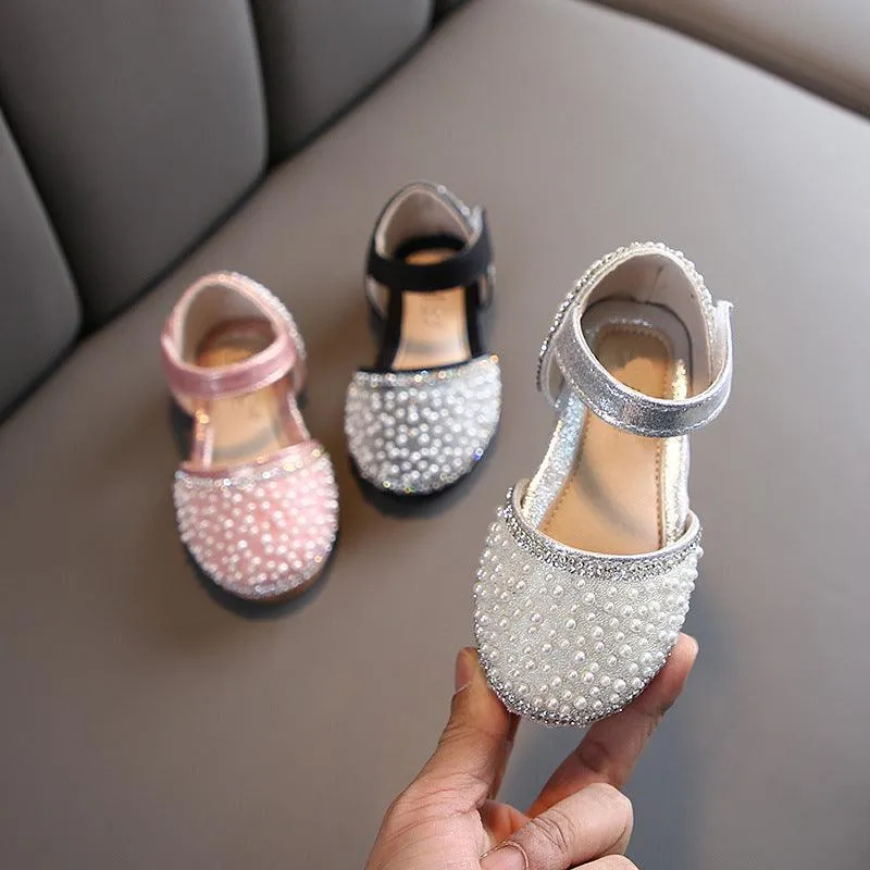 Elegant Princess Pearl Shoes Sparkling Pearl Shoes for Both Special Occasions and Everyday Wear