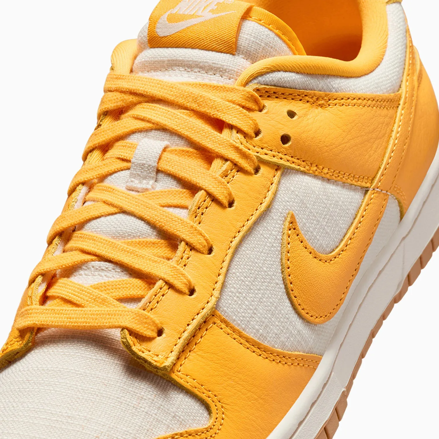 Men's Dunk Low Retro PRM "University Gold"