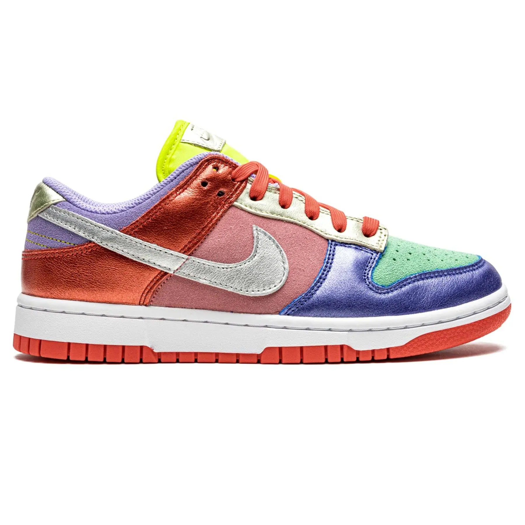 Nike Dunk Low Wmns 'Sunset Pulse'