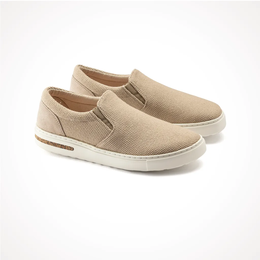 Oswego Canvas — Women's