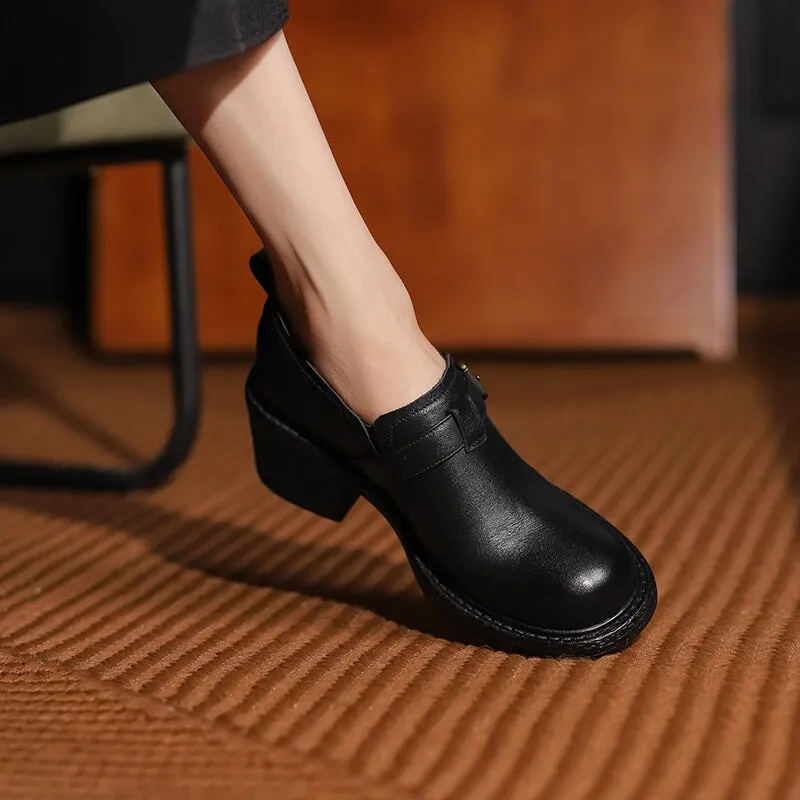 Retro Handmade Round Toe Block Heel Pumps in Black/Coffee