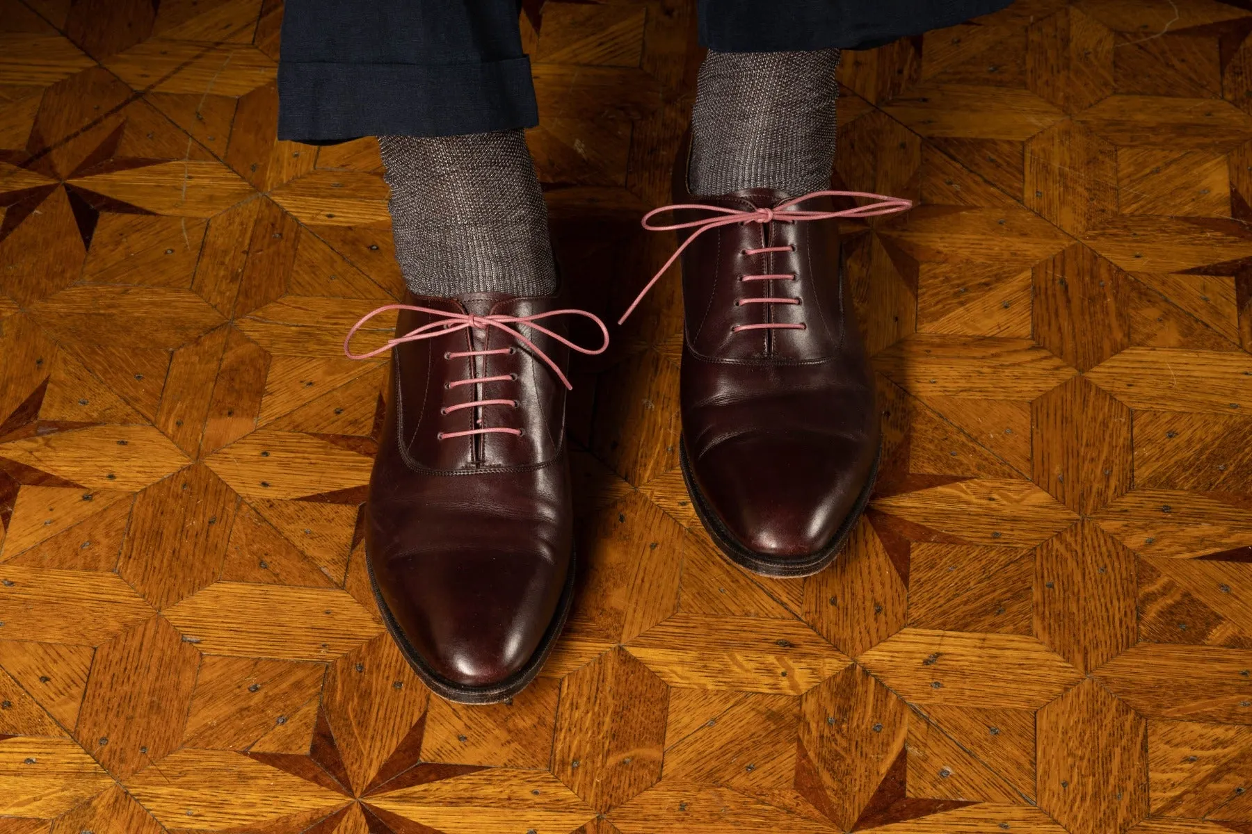 Round Vintage Pink Waxed Cotton Shoelaces