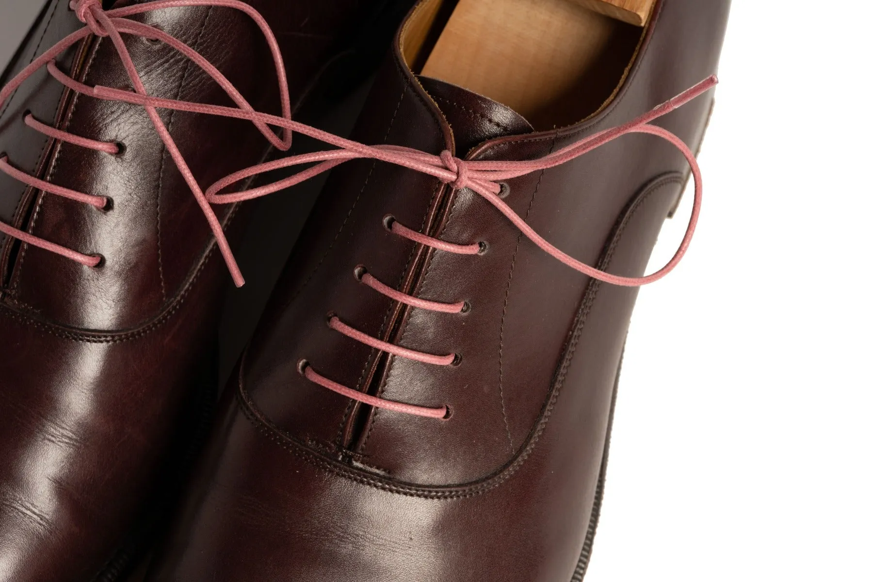 Round Vintage Pink Waxed Cotton Shoelaces