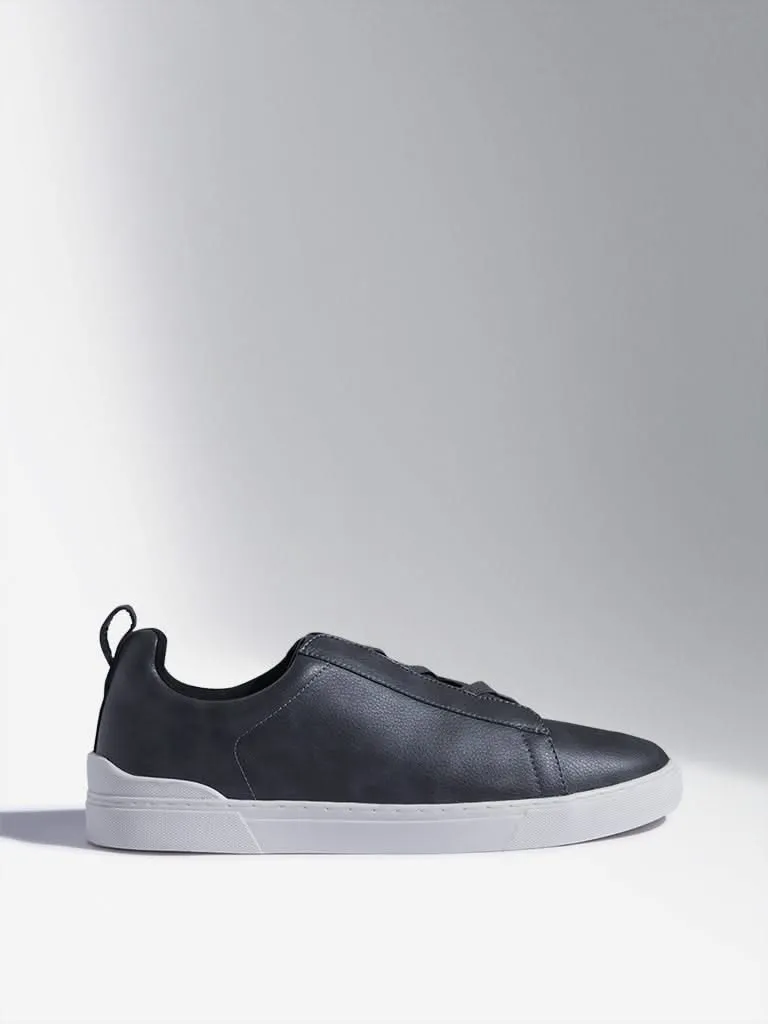 SOLEPLAY Dark Grey Criss-Cross Design Slip-On Shoes