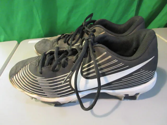 Used Nike Softball Cleats Size 7.5